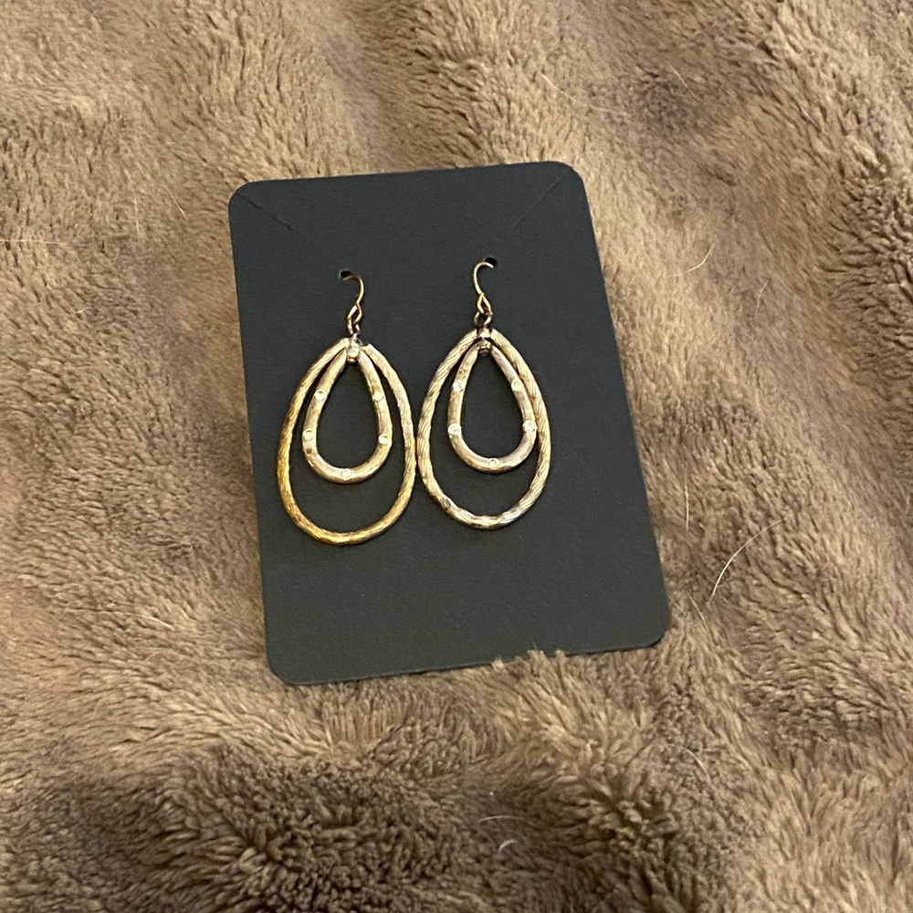 Avon Elegant Gold-Tone Double Hoop Earrings